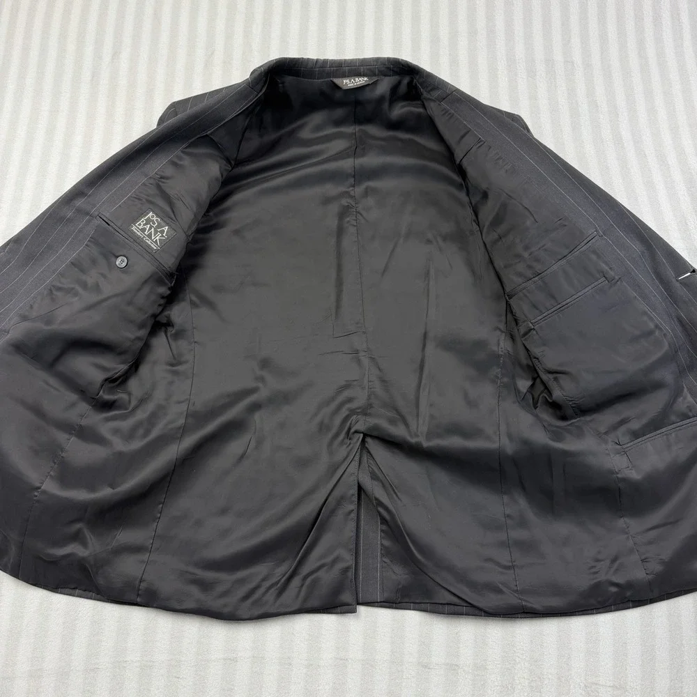 Jos A Bank Suit Jacket Mens 42SH Black Wool Travelers‎ Collection Pin Stripe